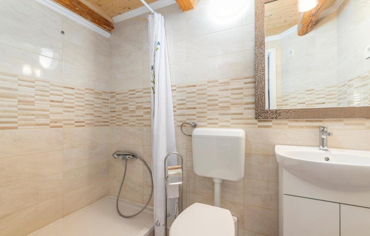 فندق House Peresiji الغرفة الصورة