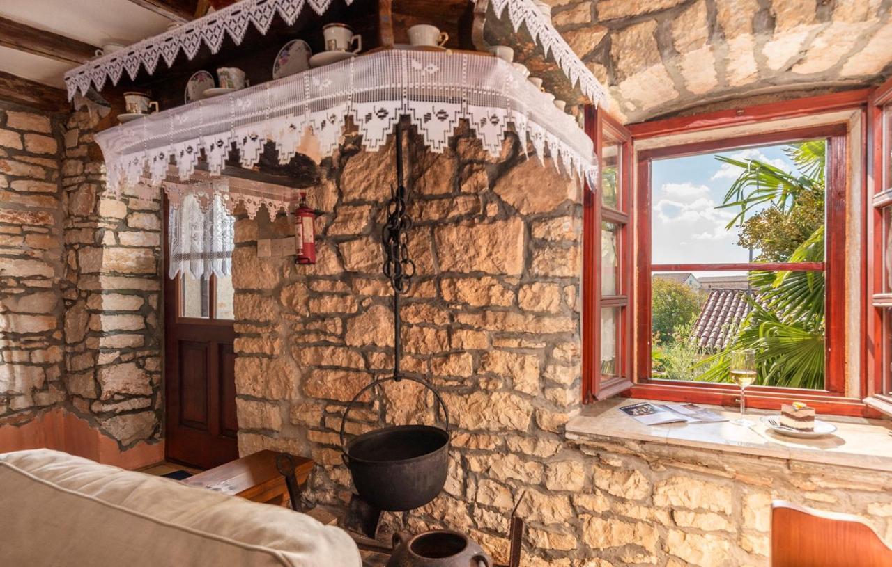 فندق House Peresiji الغرفة الصورة