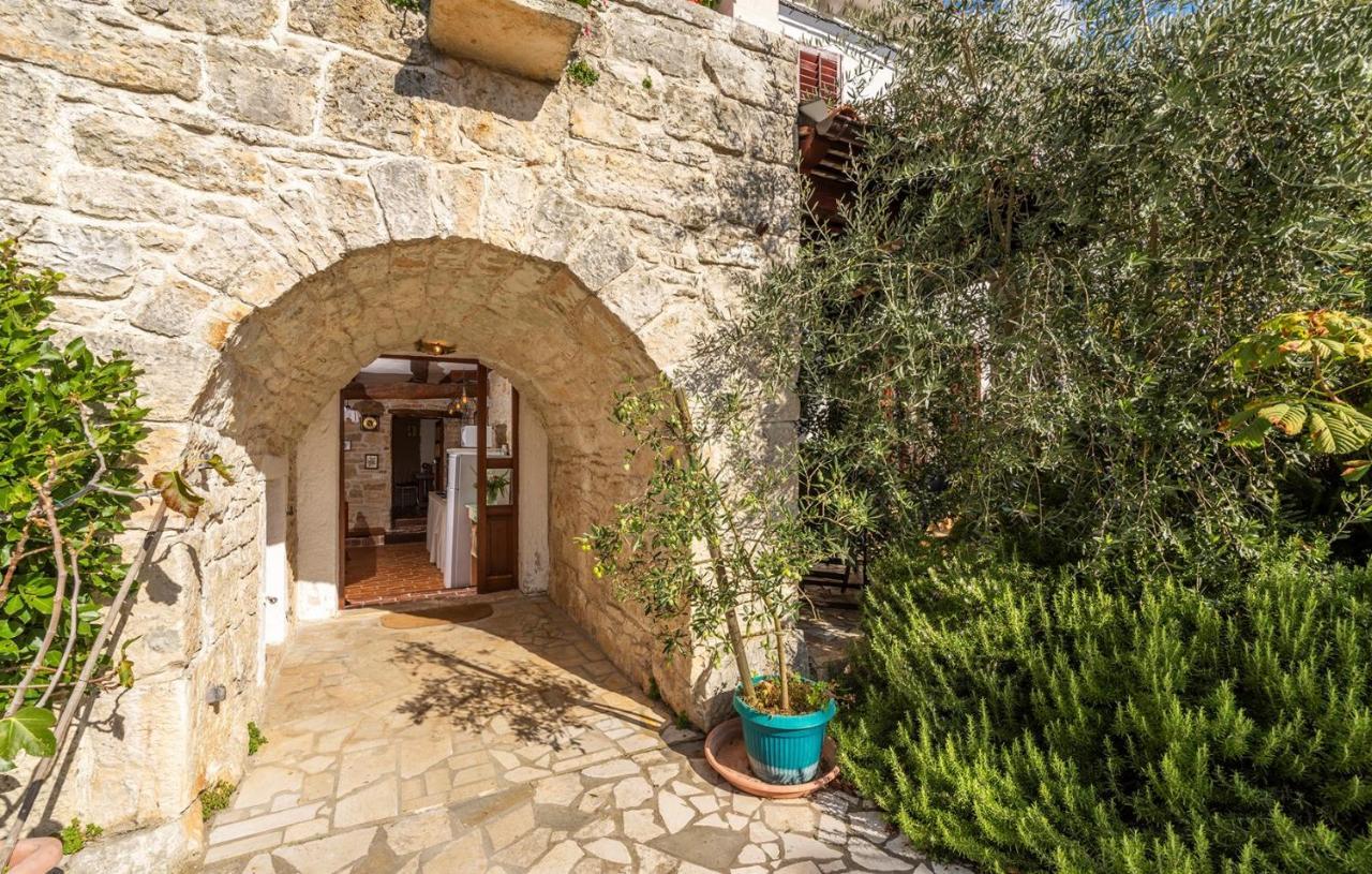 فندق House Peresiji الغرفة الصورة