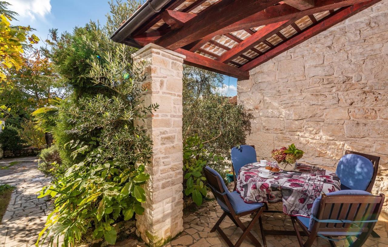 فندق House Peresiji الغرفة الصورة