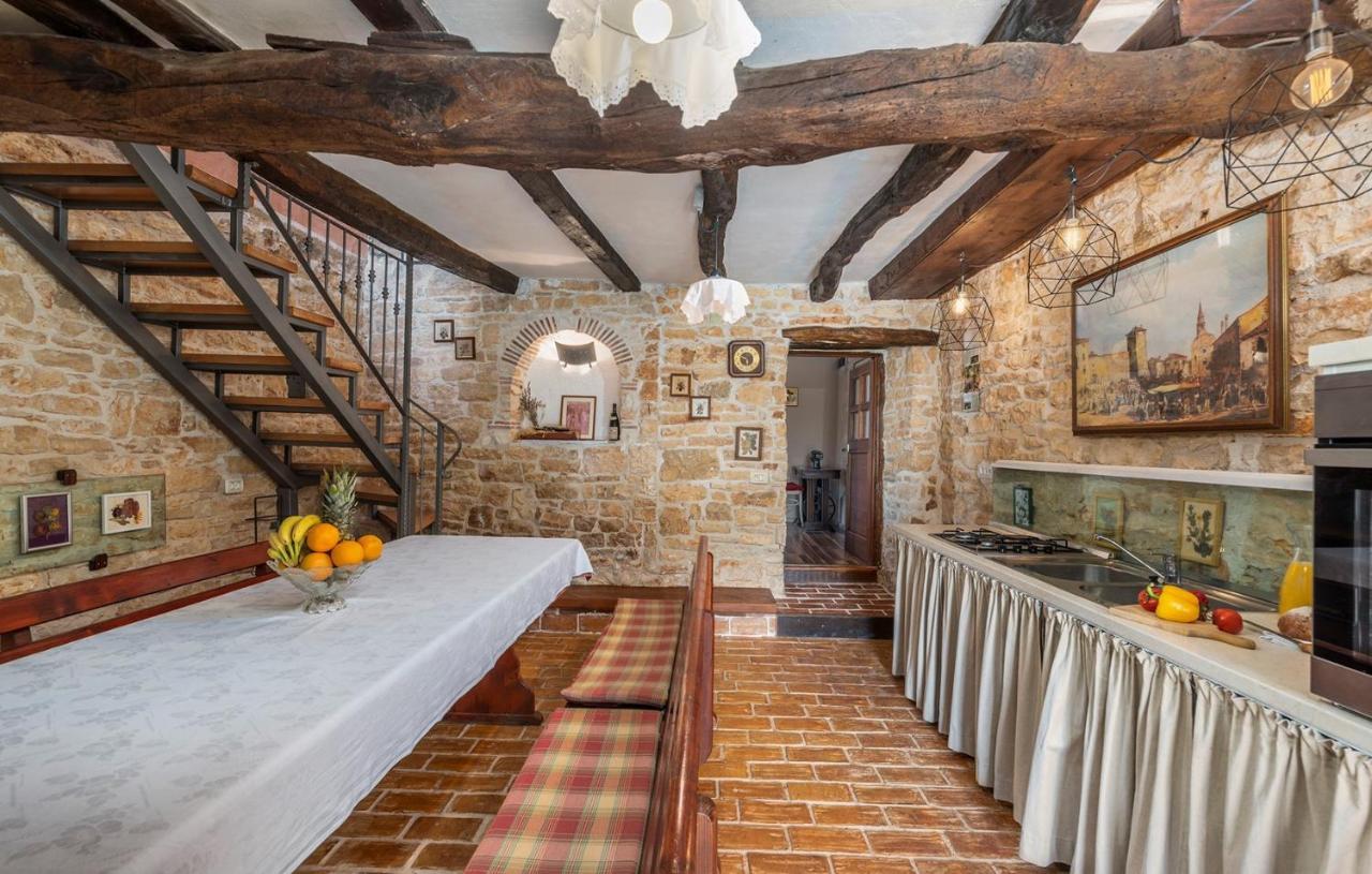 فندق House Peresiji الغرفة الصورة