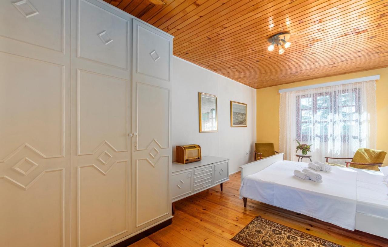 فندق House Peresiji الغرفة الصورة