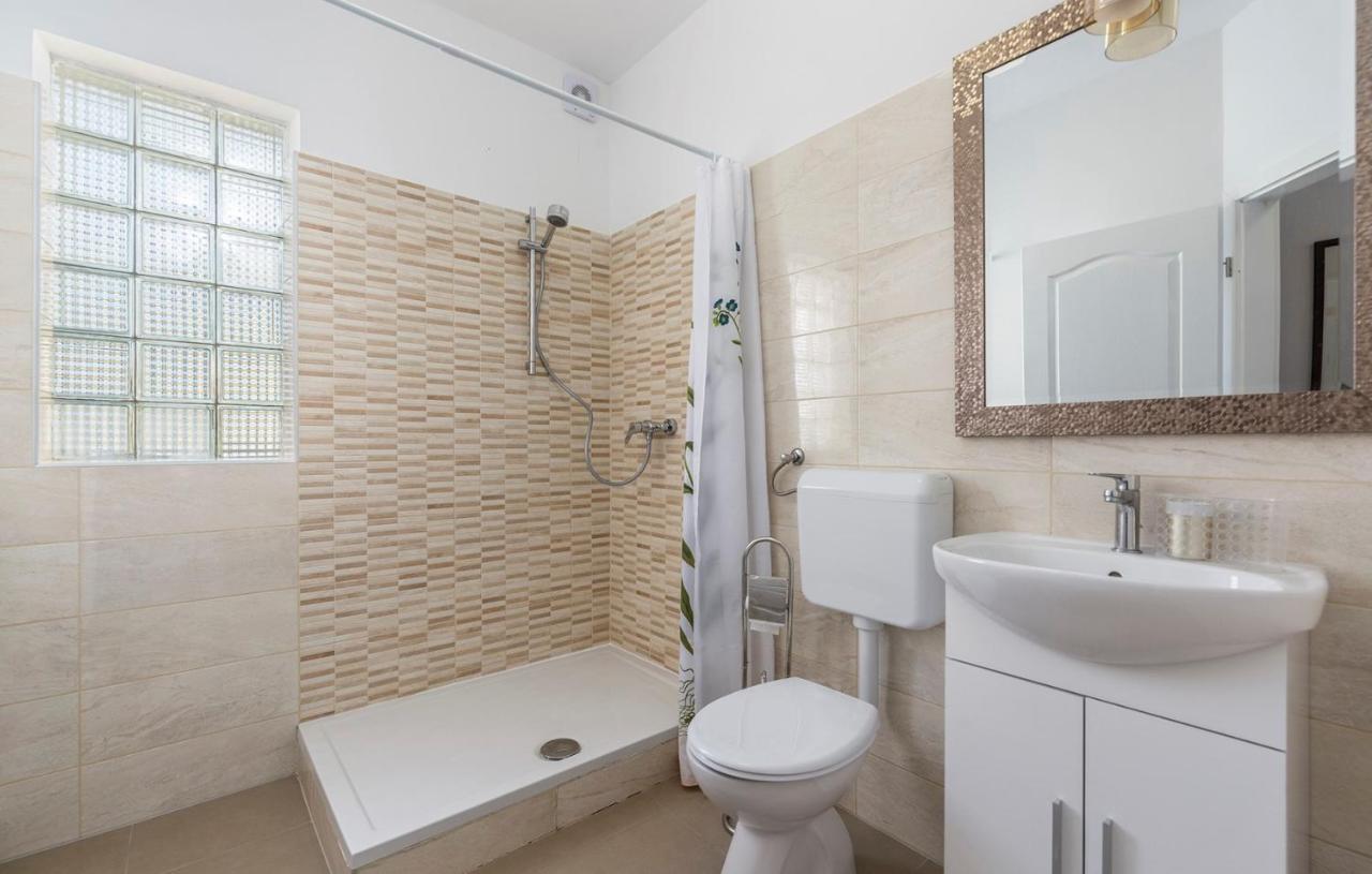 فندق House Peresiji الغرفة الصورة